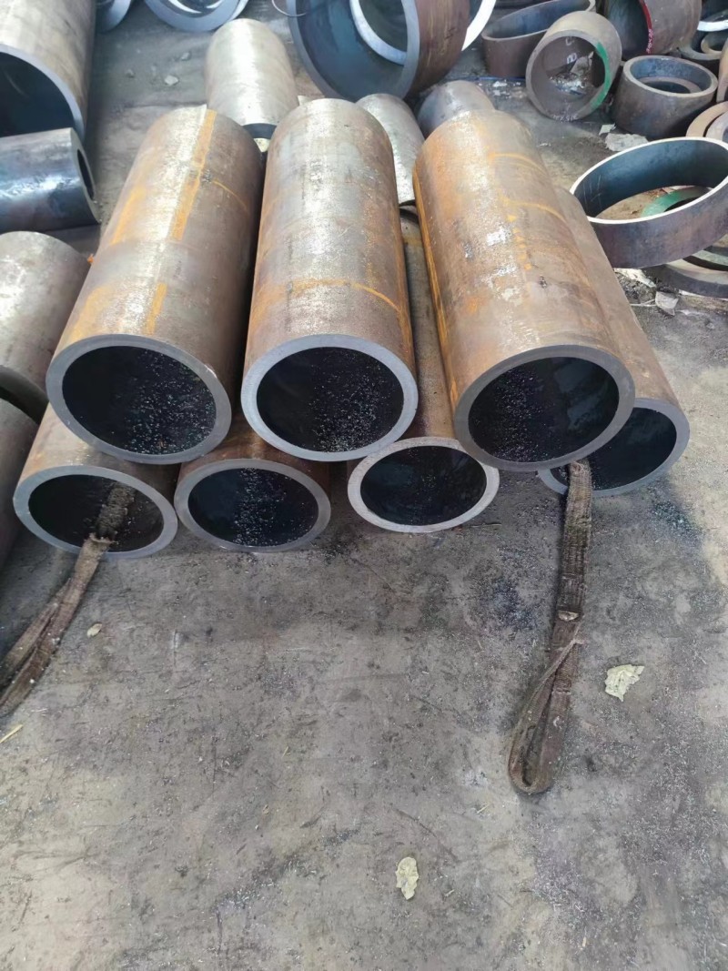 宁蒗宁蒗宁蒗12Cr1MovG无缝钢管切割